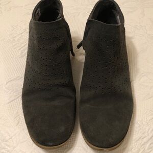 Toms dark green  Perforated Ankle Booties